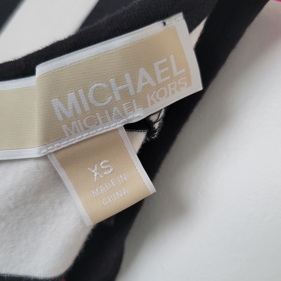 Michael Kors T-shirt Dress - Picture 6 of 6